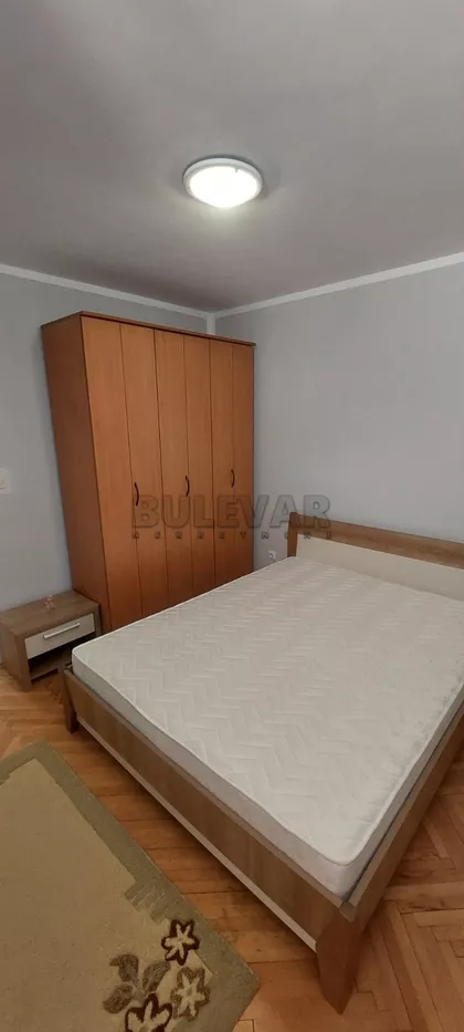 7. jula | 4zida.rs