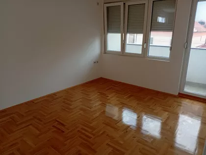 Kosovke Devojke | 4zida.rs