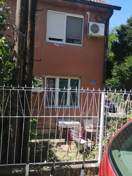 Banovo Brdo | 4zida.rs