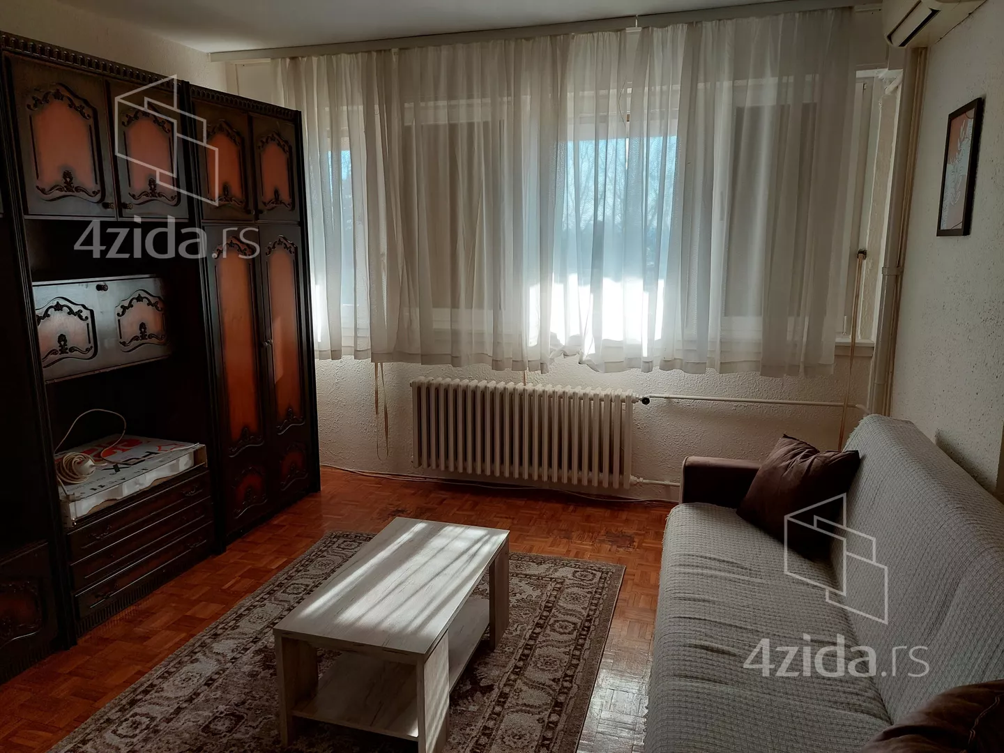 Dvoiposoban stan | 4zida