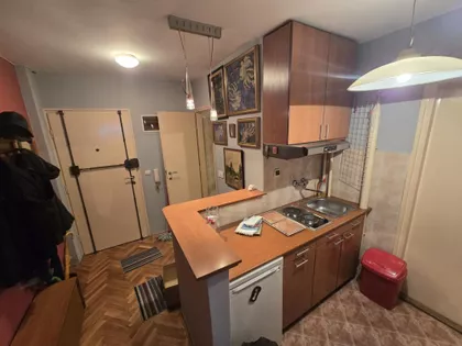 Omladinskih brigada | 4zida.rs