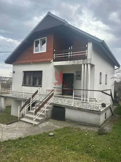 Mladenovac (mesto) | 4zida.rs