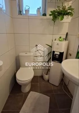 4-etažna kuća | 4zida