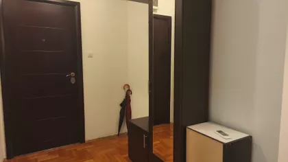 Školska | 4zida.rs
