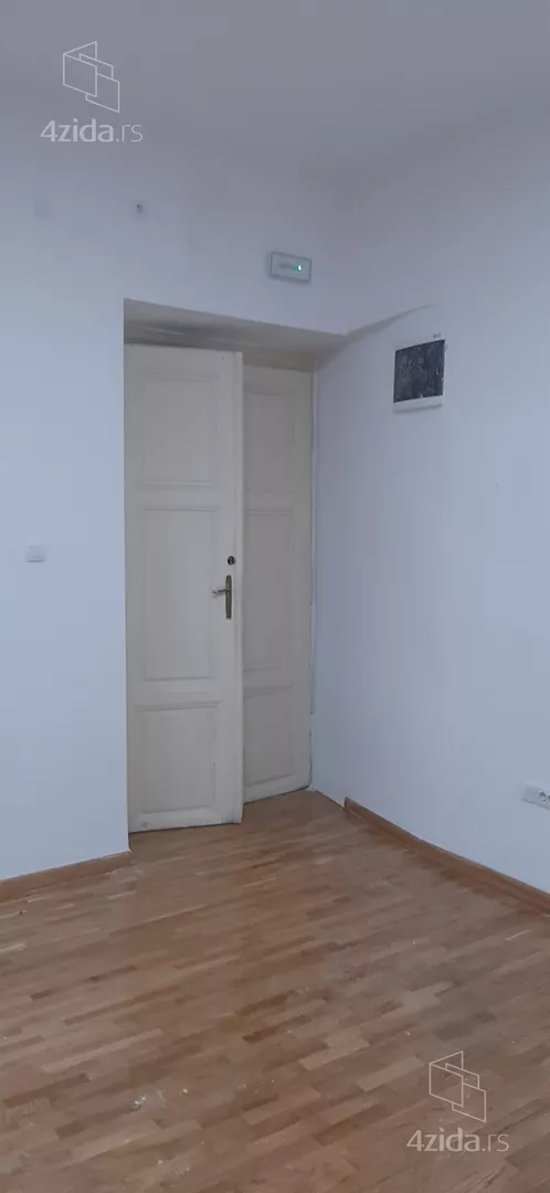 Kancelarija | 4zida
