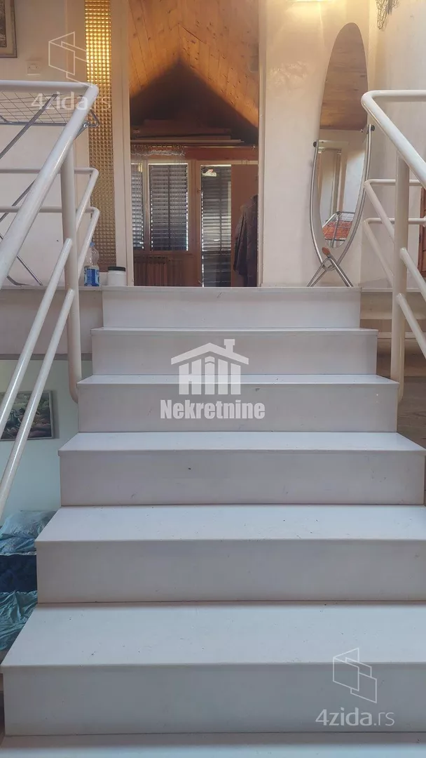 4-etažna kuća | 4zida