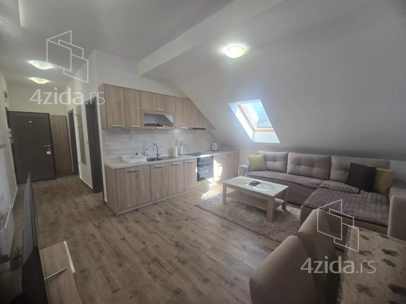 Jednosoban stan | 4zida