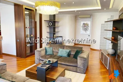 Hram Svetog Save | 4zida.rs