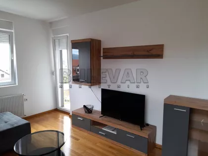 Taska Uzunovića | 4zida.rs