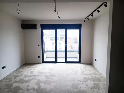 Lekino Brdo | 4zida.rs