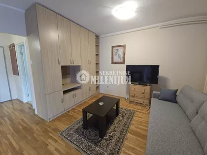 Partizanske avijacije | 4zida.rs