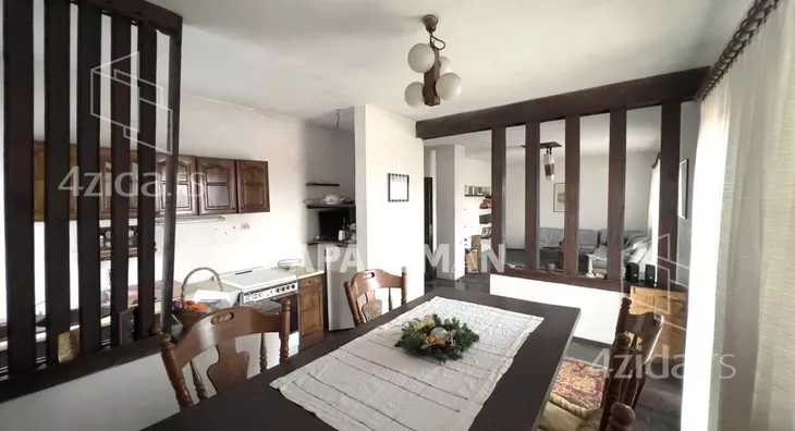 3-etažna kuća | 4zida