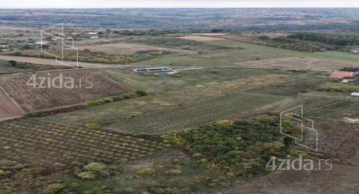 Građevinsko zemljište | 4zida