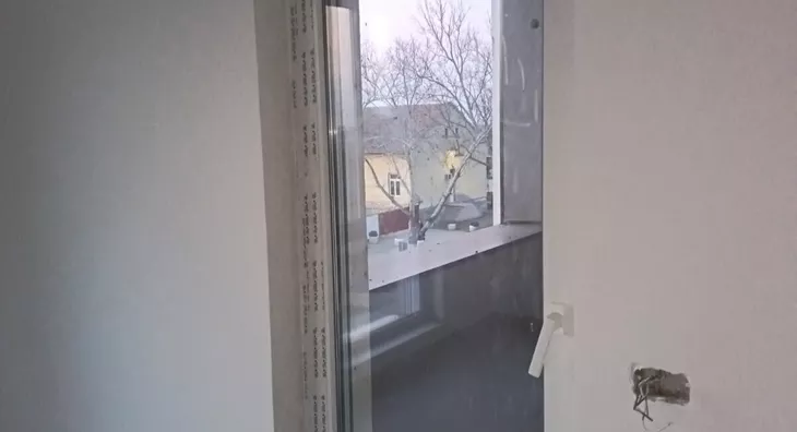 Poslovna zgrada | 4zida