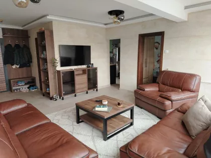 Braće Jerkovića 139 | 4zida.rs