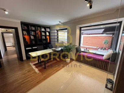 Višnjička Banja | 4zida.rs