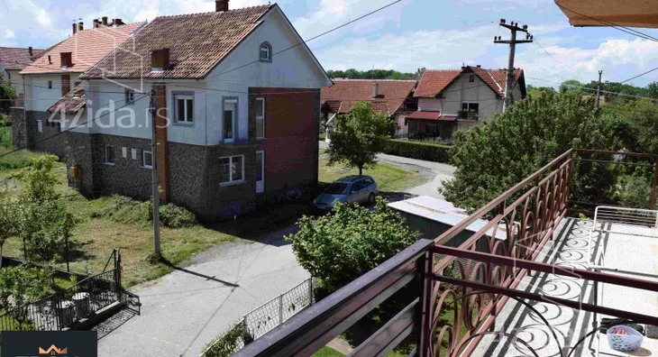 3-etažna kuća | 4zida