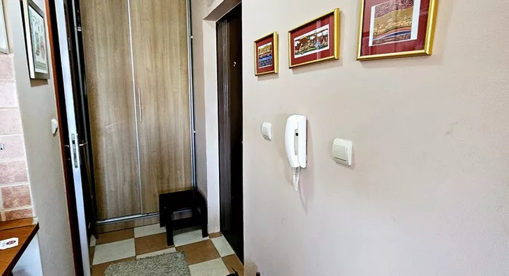 Garsonjera | 4zida