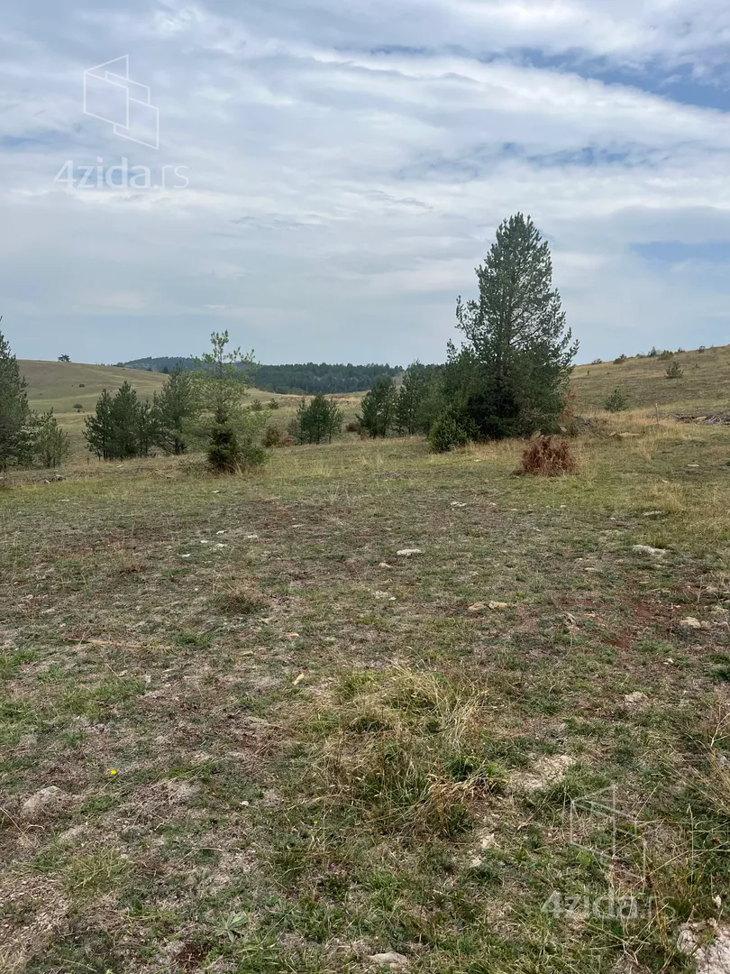 Građevinsko zemljište | 4zida