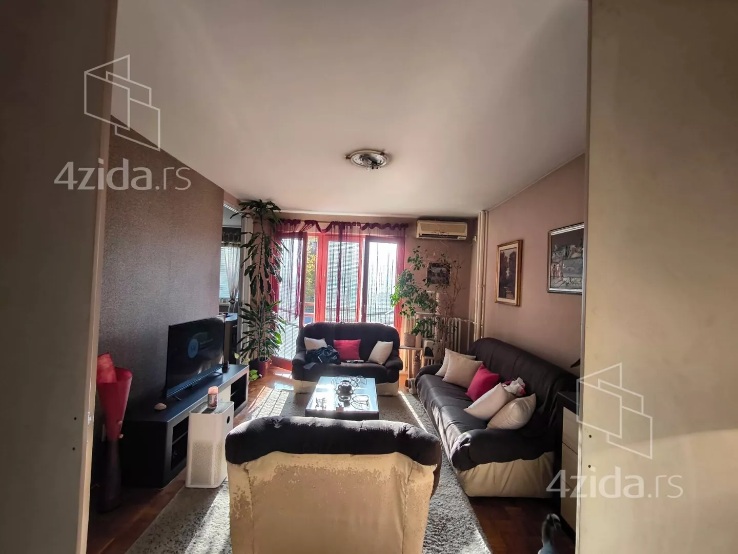 Dvoiposoban stan | 4zida