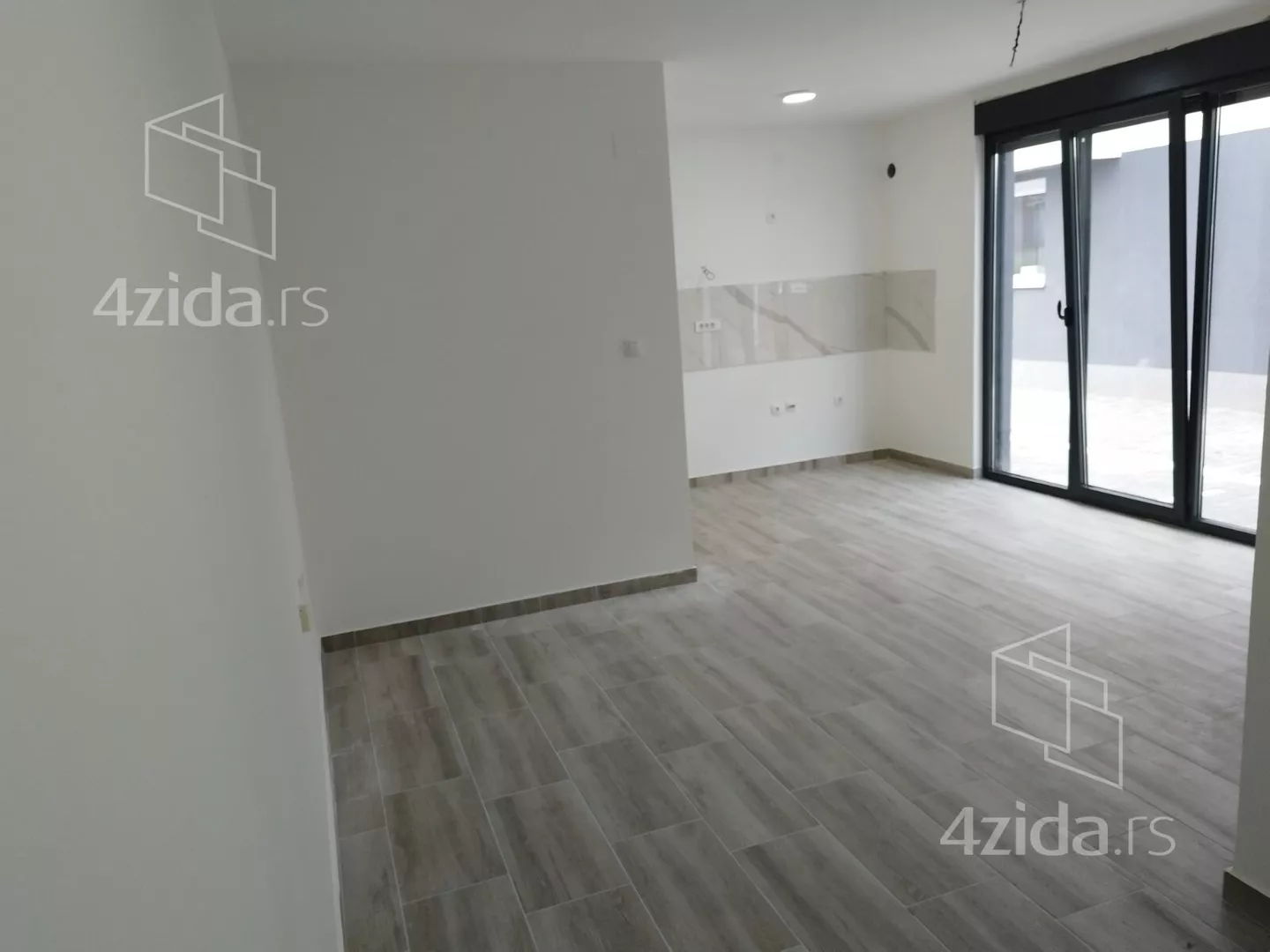 Garsonjera | 4zida