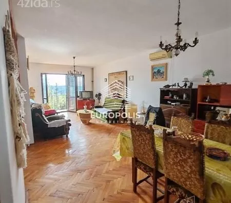 4-etažna kuća | 4zida