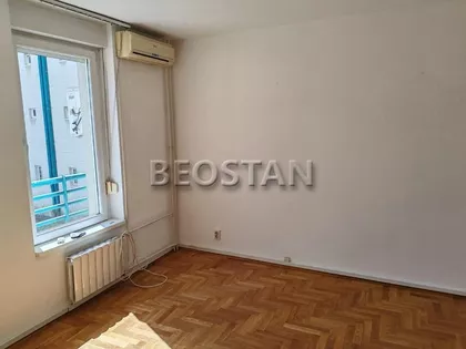 Bulevar Arsenija Čarnojevića | 4zida.rs