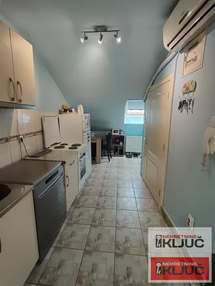 Podbara | 4zida.rs