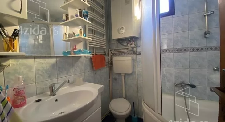 3-etažna kuća | 4zida