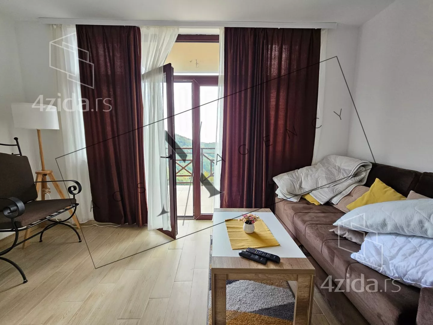 Jednosoban stan | 4zida