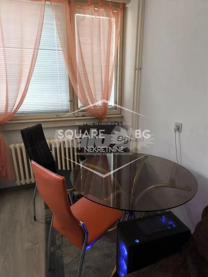 Ustanička | 4zida.rs