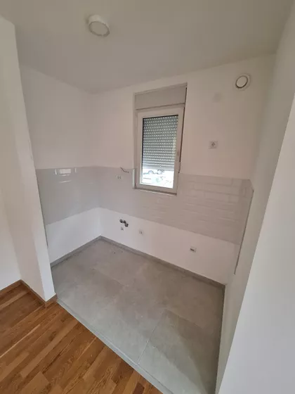 Heroja Pinkija | 4zida.rs