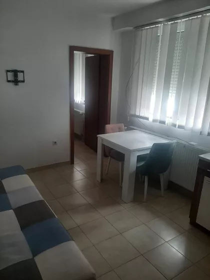 Vladete Jerotića 26 | 4zida.rs