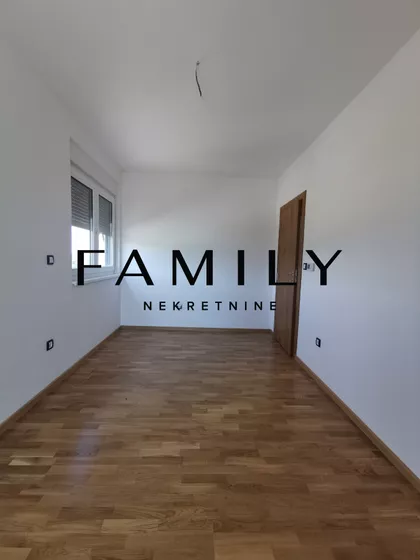 Sremska Kamenica | 4zida.rs