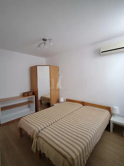 Šantićeva | 4zida.rs