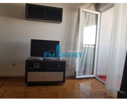 Surčinska | 4zida.rs