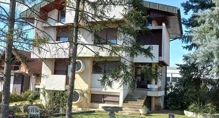 3-etažna kuća | 4zida