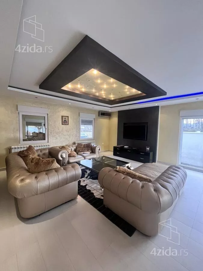 Kuća | 4zida