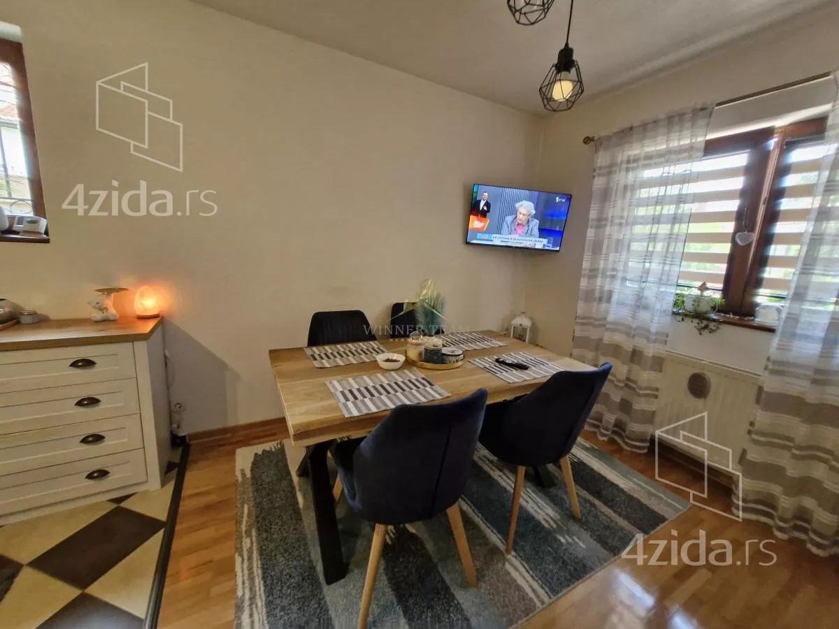 Kuća | 4zida