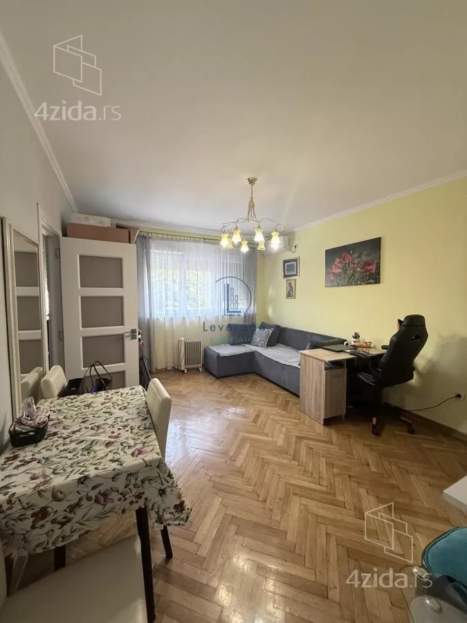 Fotografija stana 3 od 8