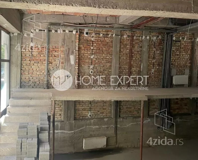 Poslovni prostor | 4zida