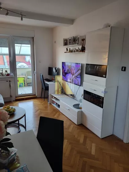 Novi Sad - Centar | 4zida.rs