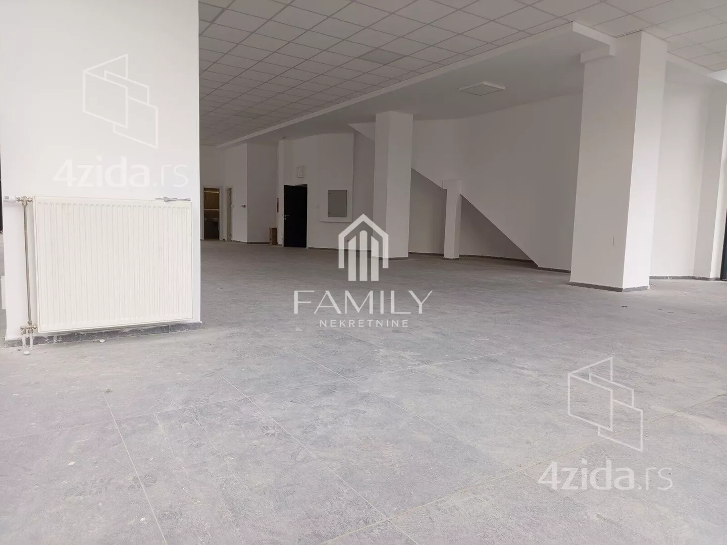 Poslovni prostor | 4zida