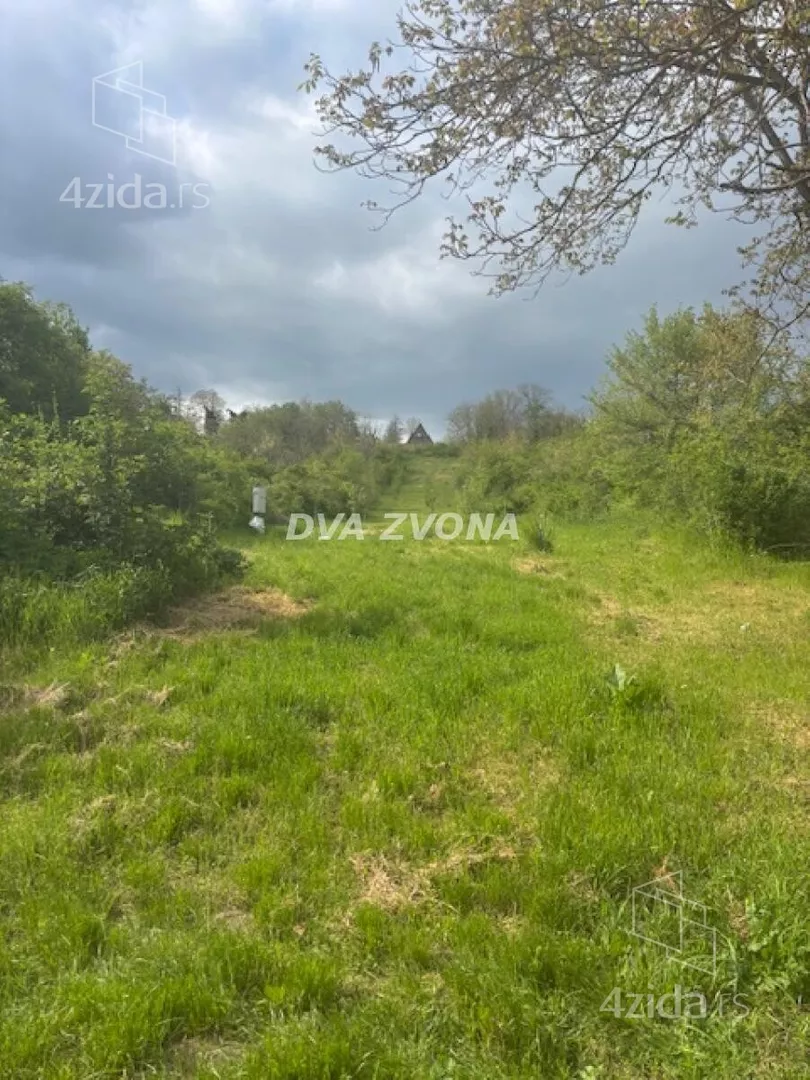 Plac | 4zida