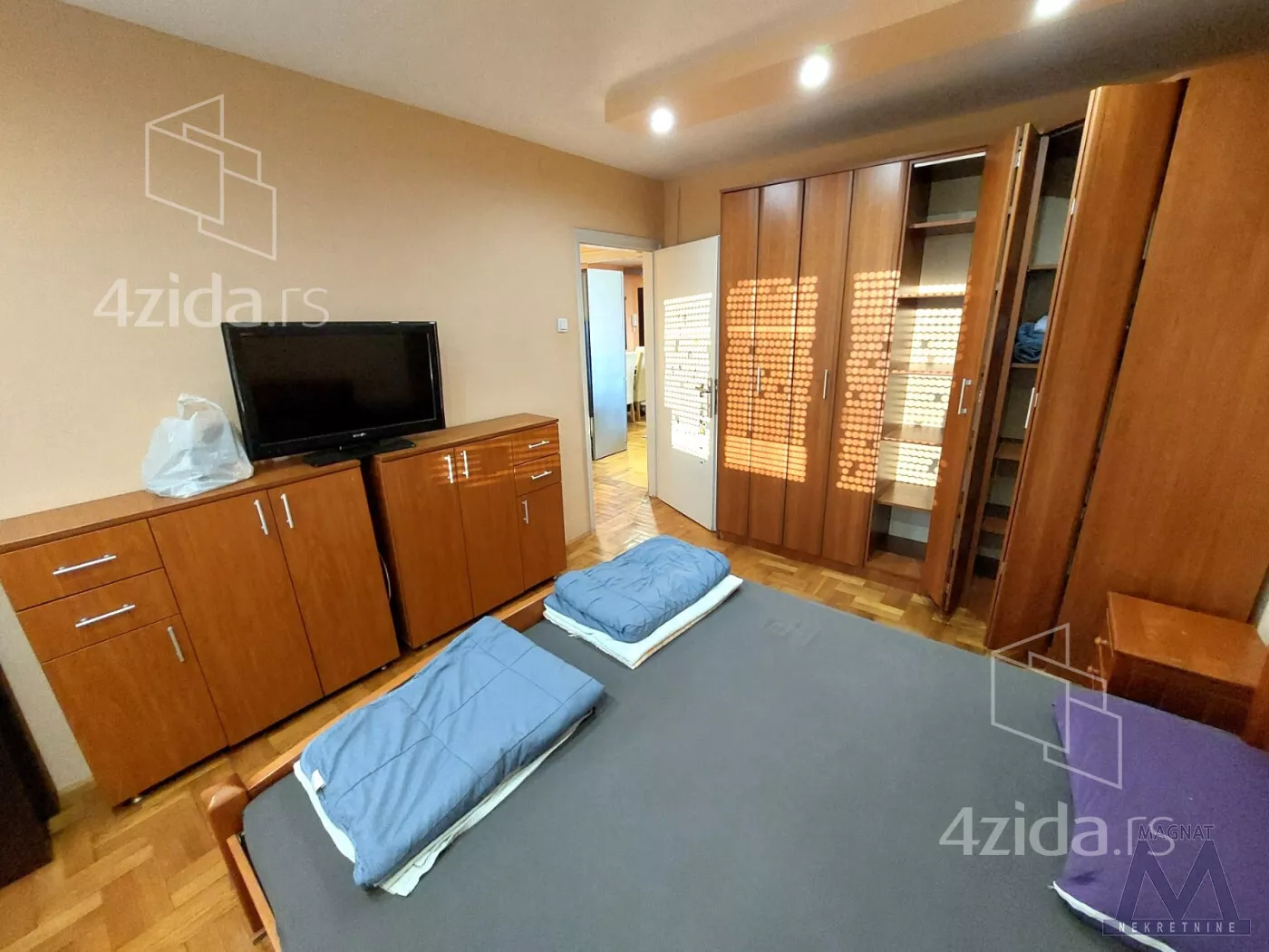 Dvoiposoban stan | 4zida