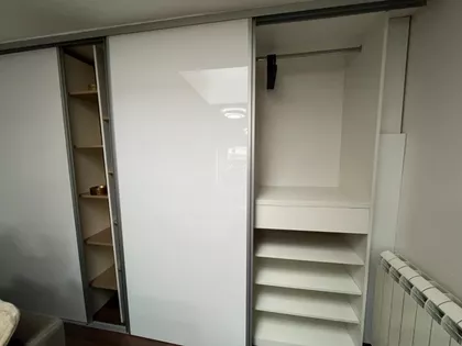 Učitelj Tasina | 4zida.rs