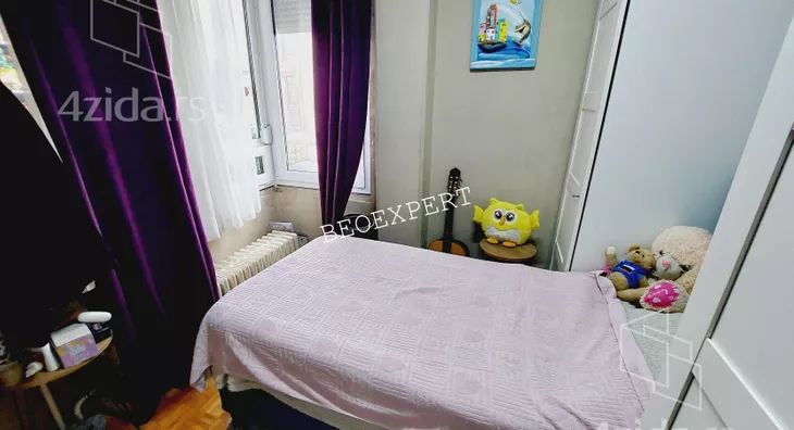Četvoroiposoban stan | 4zida