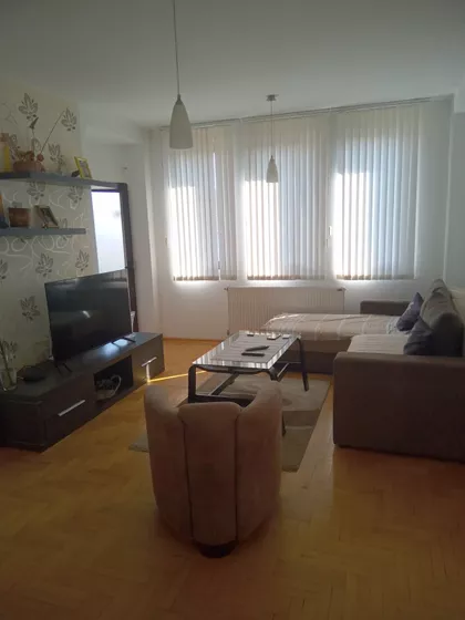 Makedonska 16 | 4zida.rs