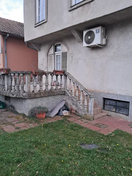 Trijangla | 4zida.rs