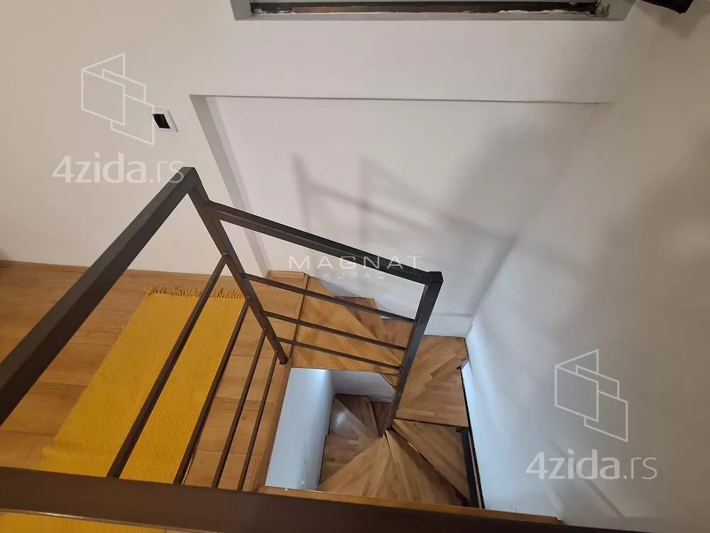 Lokal | 4zida